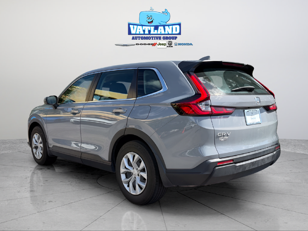 Used 2024 Honda CR-V LX image 3