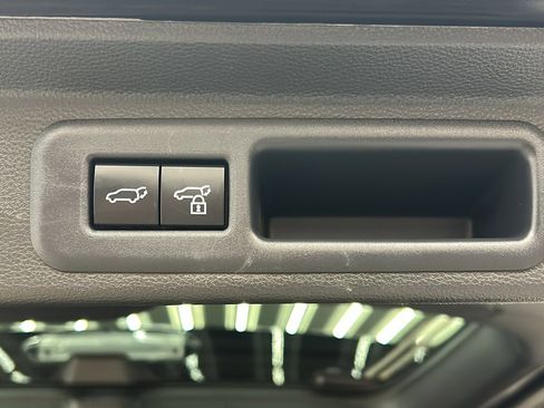 Used 2025 Toyota Sequoia Limited image 14