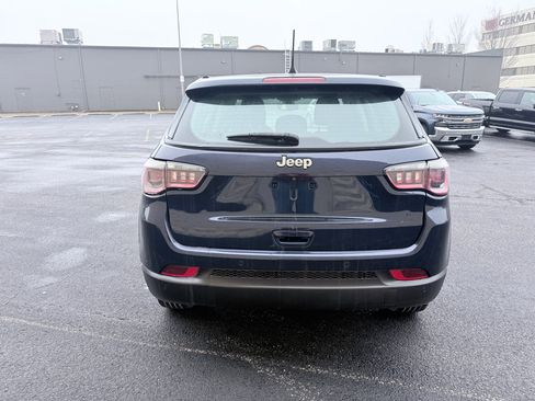 Used 2019 Jeep Compass Sport w/ Tech Group image 4