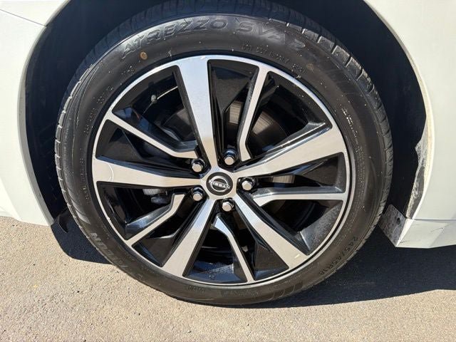 Used 2023 Nissan Maxima SV w/ Floor Mat Group FWD image 31