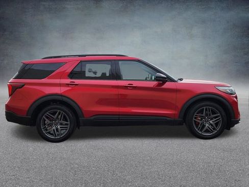 New 2026 Ford Explorer ST image 8