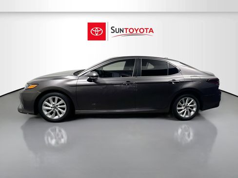 Used 2024 Toyota Camry LE w/ Convenience Package image 7