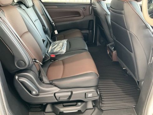 New 2026 Honda Odyssey Elite image 26