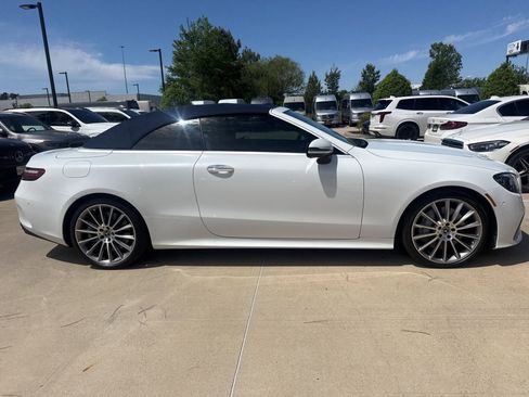 Used 2023 Mercedes-Benz E 450 4MATIC Cabriolet image 3