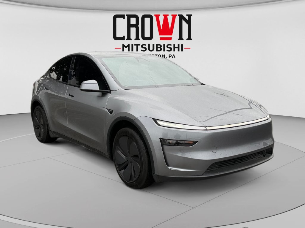 Used 2026 Tesla Model Y Long Range AWD/4WD image 1
