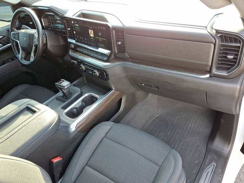 Used 2022 Chevrolet Silverado 1500 RST image 34