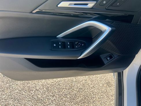 Used 2025 BMW X1 xDrive28i image 10