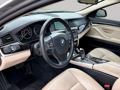 Used 2011 BMW 528i Sedan RWD image 16