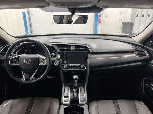 Used 2021 Honda Civic Touring image 10