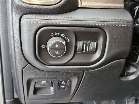 Used 2022 RAM 1500 Limited AWD/4WD image 27