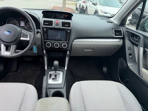 Used 2018 Subaru Forester 2.5i Premium w/ All-Weather Package AWD/4WD image 22