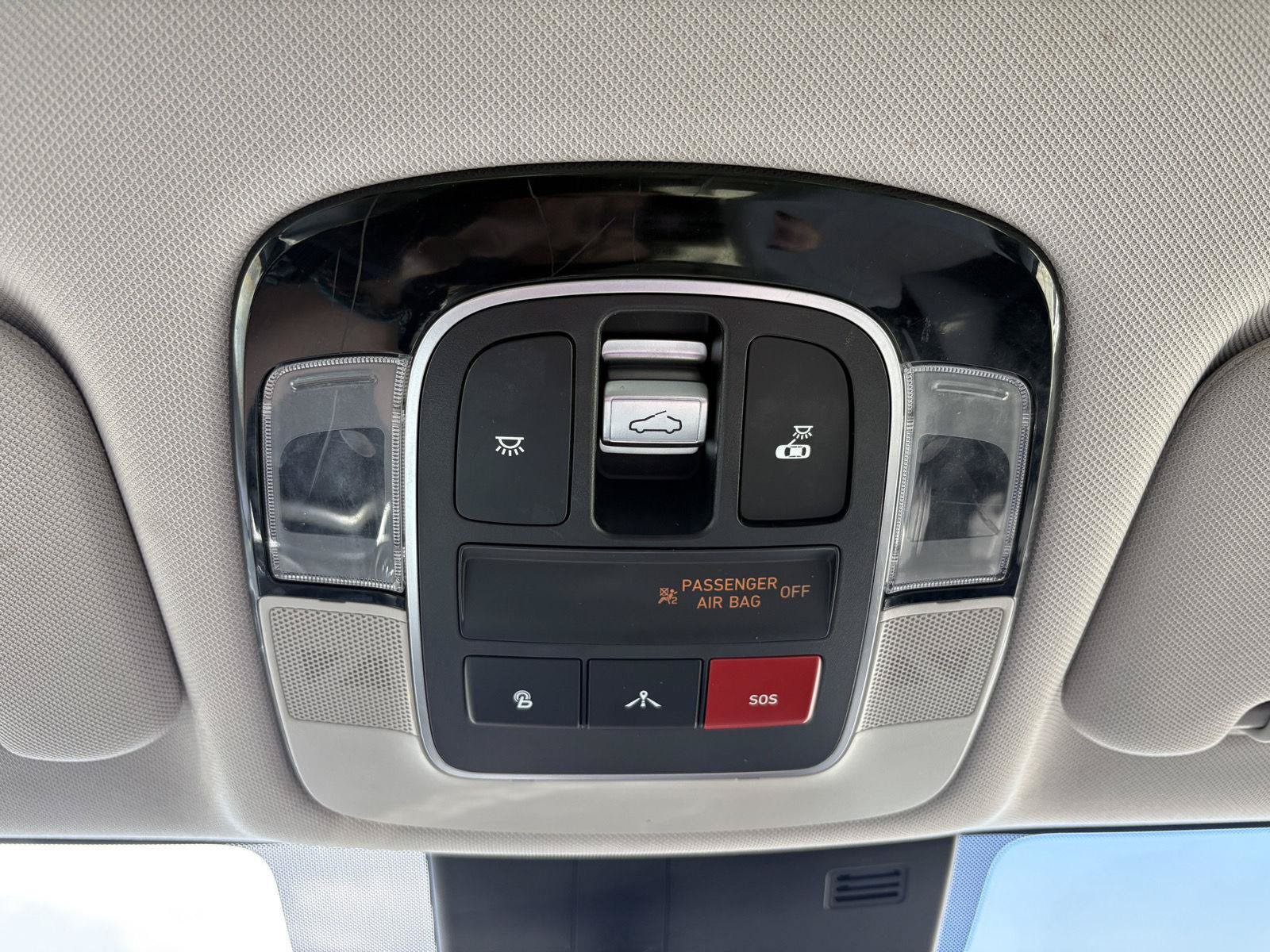 Used 2022 Hyundai Sonata Limited FWD image 45