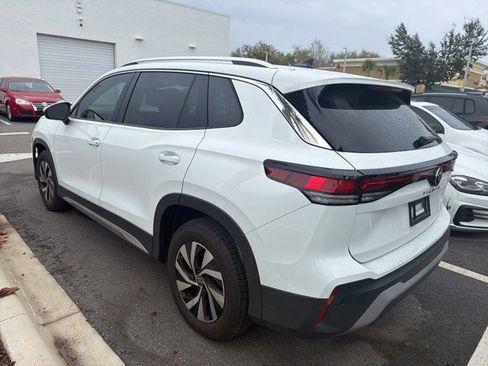Used 2025 Volkswagen Tiguan S image 8