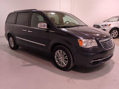 Used 2013 Chrysler Town & Country Touring-L w/ Driver Convenience Group
