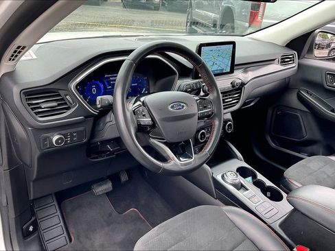Used 2022 Ford Escape SEL w/ SEL Stealth AWD Package image 13