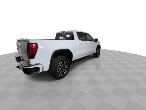 Used 2025 GMC Sierra 1500 AT4 w/ Technology Package image 8