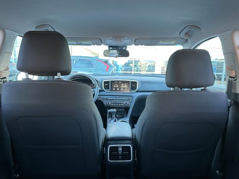 Used 2022 Kia Sportage LX w/ LX AWD Value Edition Package image 11