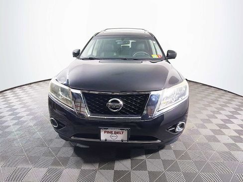 Used 2015 Nissan Pathfinder Platinum AWD/4WD image 2