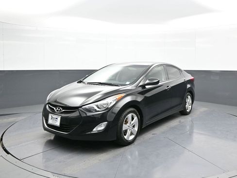 Used 2013 Hyundai Elantra GLS w/ Preferred Pkg image 1