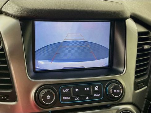 Used 2018 Chevrolet Suburban LT AWD/4WD image 14