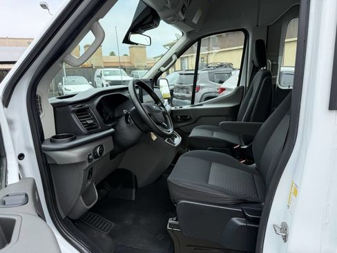 Used 2022 Ford Transit 350 XLT RWD image 14