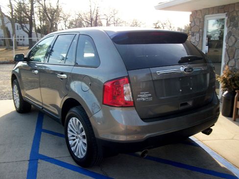 Used 2013 Ford Edge SEL image 19