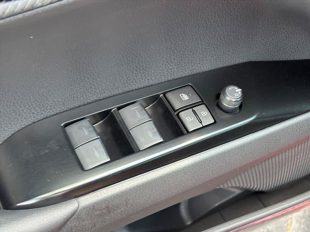 Used 2026 Toyota Camry SE w/ Convenience Package FWD image 22