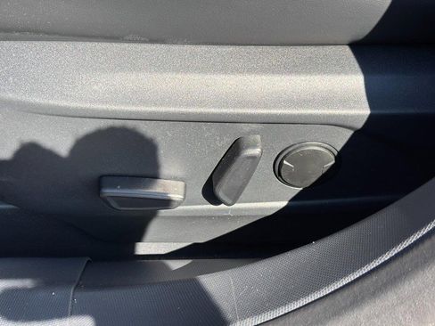 Used 2025 Ford Mustang Mach-E Premium image 16