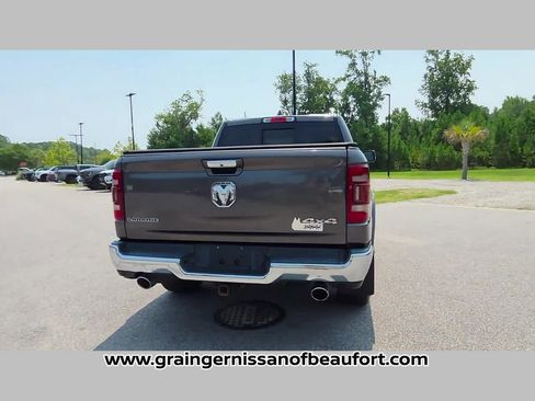 Used 2022 RAM 1500 Laramie AWD/4WD image 28