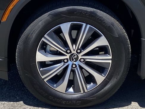 Certified 2026 INFINITI QX60 Pure w/ Cargo Package AWD/4WD image 8