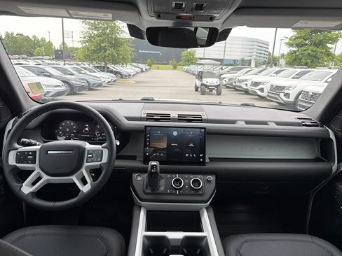 Used 2025 Land Rover Defender 110 S AWD/4WD image 17
