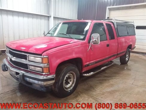 Used 1996 Chevrolet Silverado 2500 2WD Extended Cab image 3