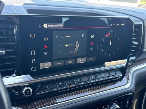 Used 2022 GMC Sierra 1500 SLE w/ Enhanced Capability Package AWD/4WD image 20