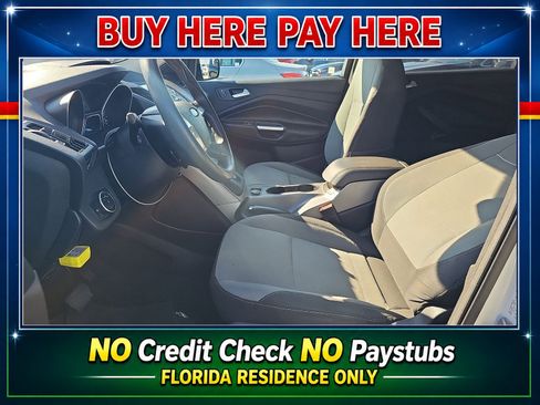 Used 2015 Ford Escape SE FWD image 10
