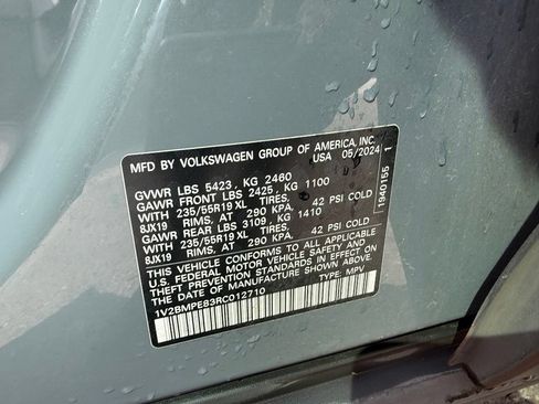 Used 2024 Volkswagen ID.4 2WD image 18