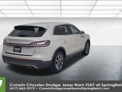 Used 2019 Lincoln Nautilus Select w/ Cargo Utility Package image 14