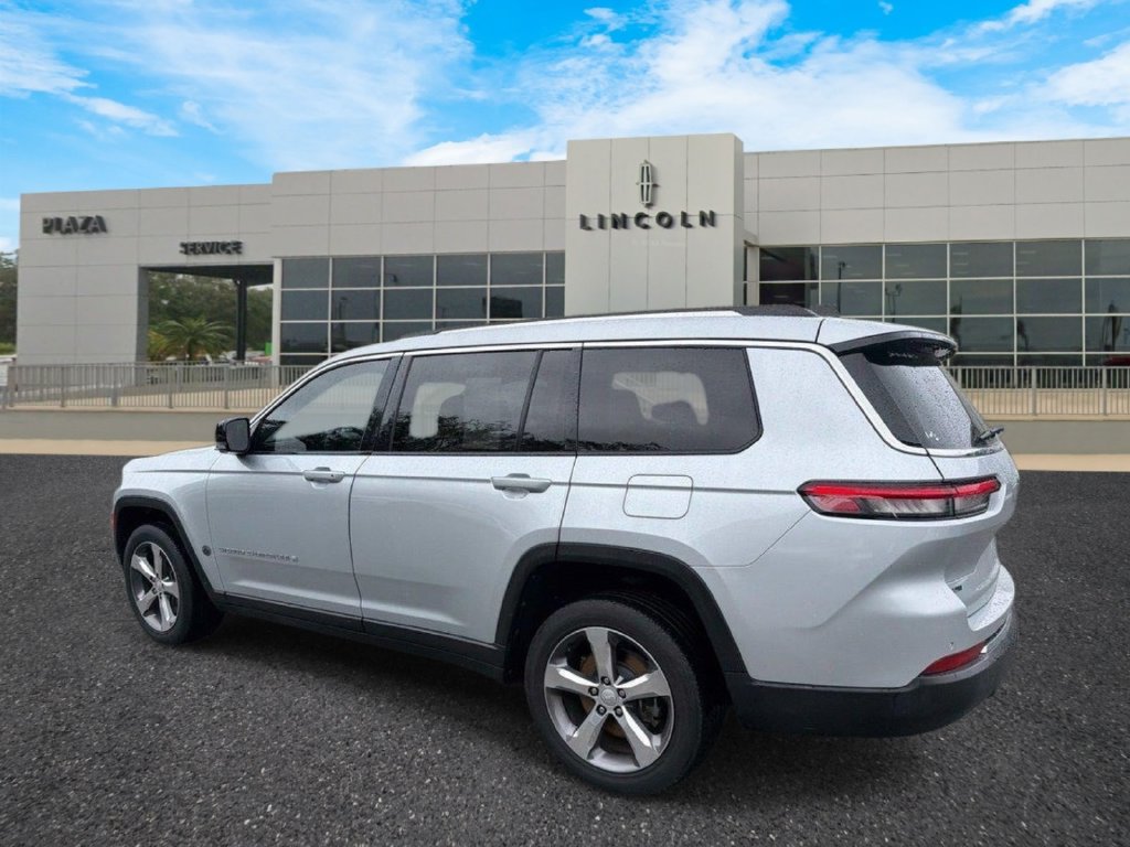 Used 2022 Jeep Grand Cherokee L Limited RWD image 5