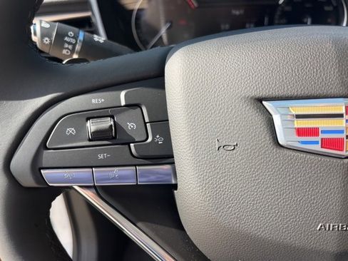 New 2025 Cadillac XT6 Luxury image 20