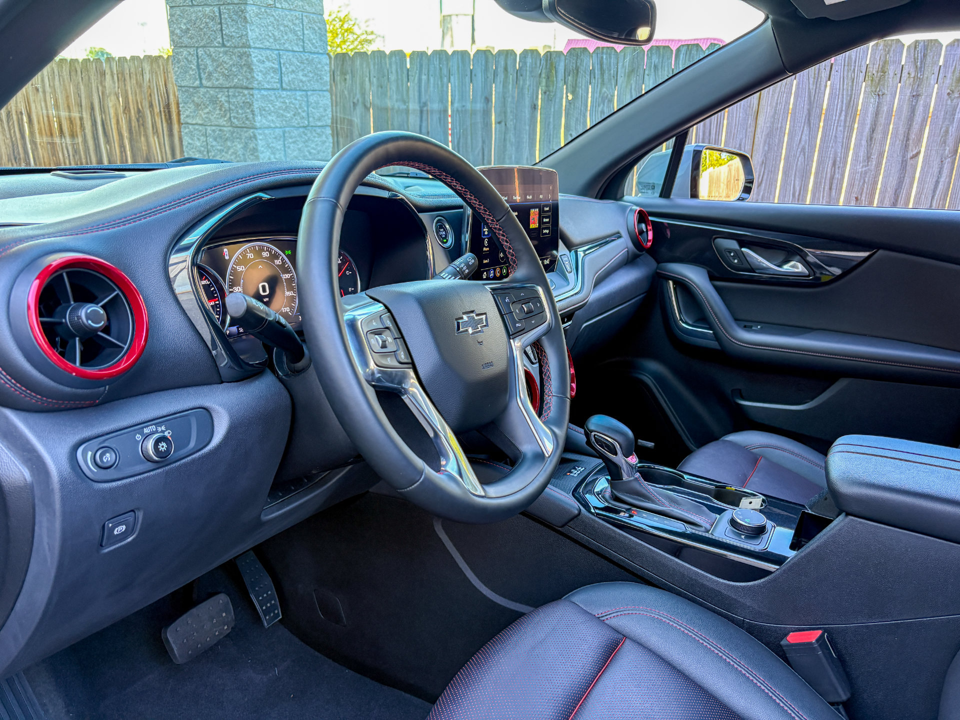 Used 2023 Chevrolet Blazer RS FWD image 17
