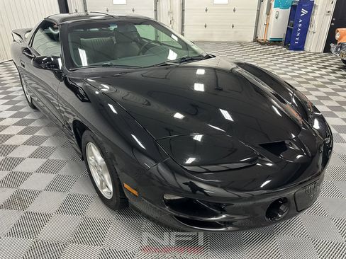 Used 1999 Pontiac Firebird Formula w/ Security Pkg image 5