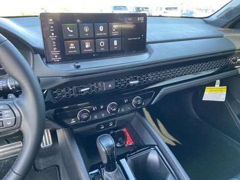 Used 2024 Honda Accord Sport image 39