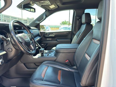 Used 2023 GMC Sierra 1500 AT4 AWD/4WD image 11