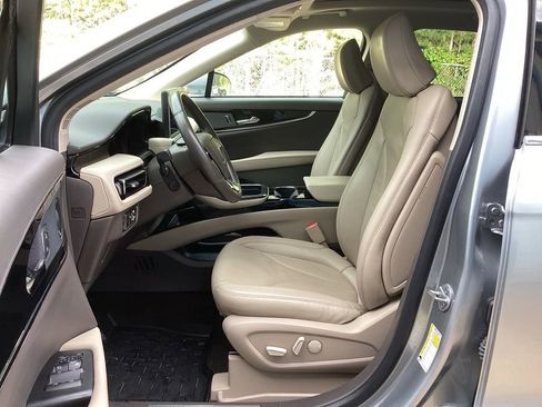 Used 2022 Lincoln Nautilus Reserve w/ Equipment Group 201A image 25