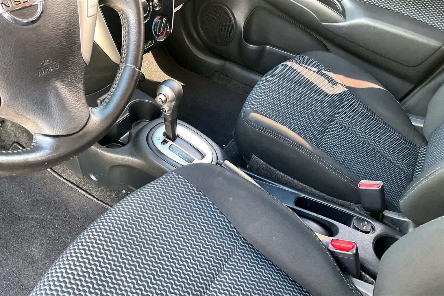 Used 2017 Nissan Versa Note SV FWD image 13