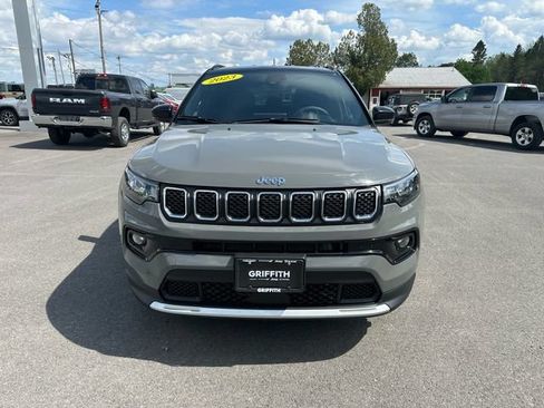 Used 2023 Jeep Compass Limited AWD/4WD image 8
