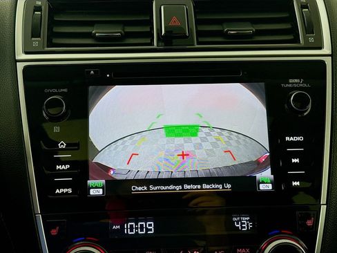 Used 2018 Subaru Outback 2.5i Limited AWD/4WD image 15