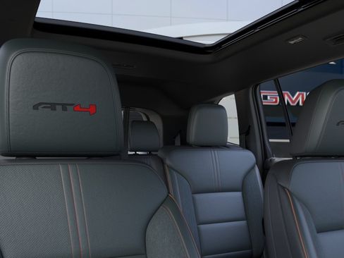 New 2026 GMC Acadia AT4 w/ Luxury Package AWD/4WD image 24
