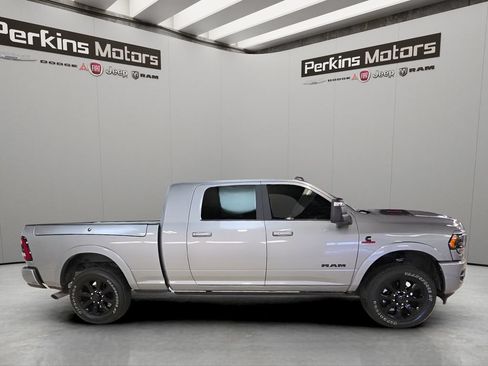 Used 2024 RAM 2500 Limited AWD/4WD image 6