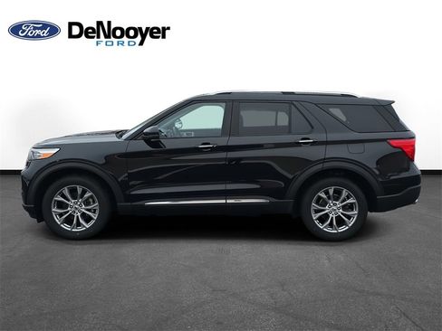 Used 2021 Ford Explorer Limited w/ Equipment Group 301A image 10