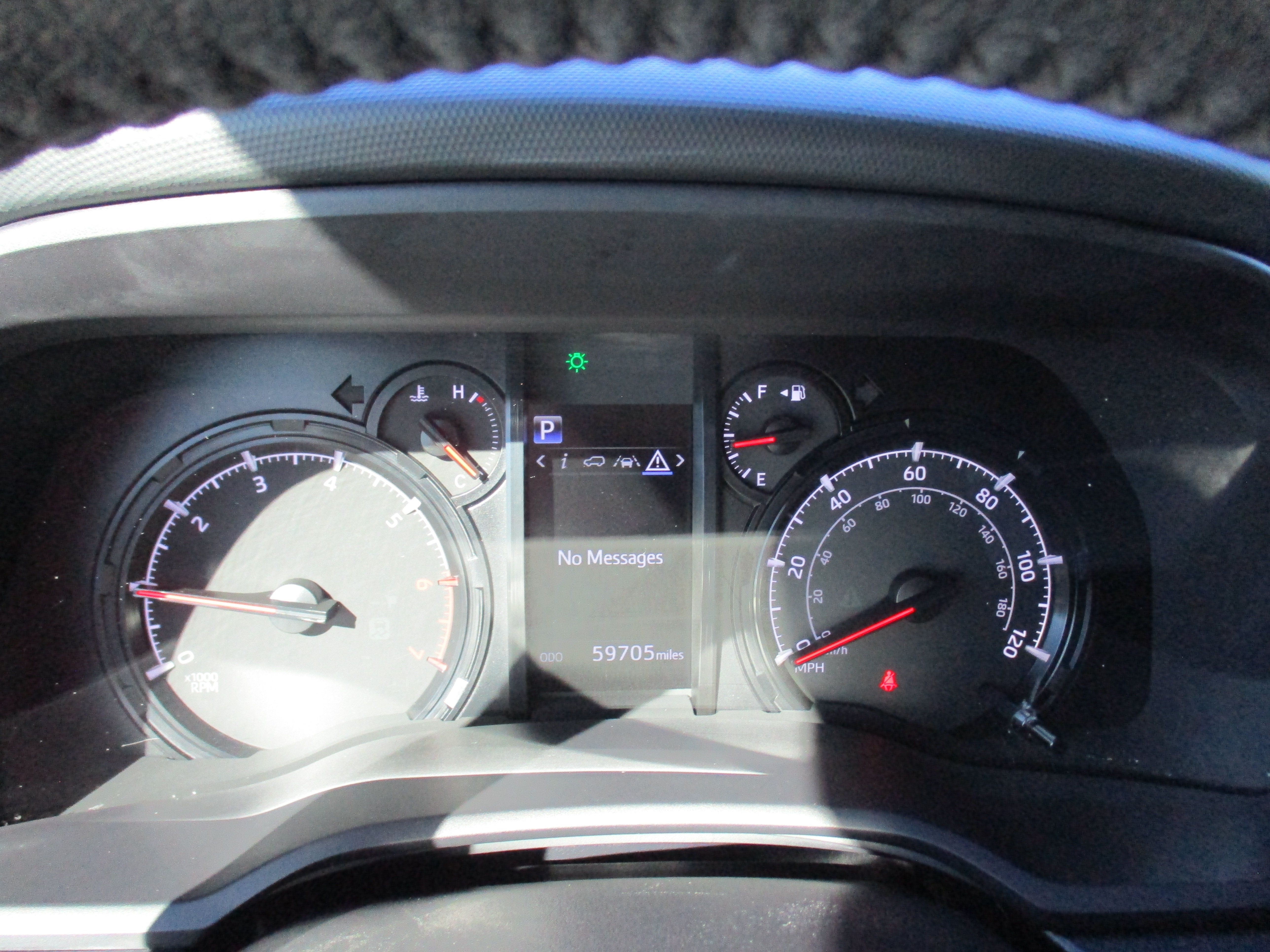 Used 2022 Toyota 4Runner SR5 AWD/4WD image 18
